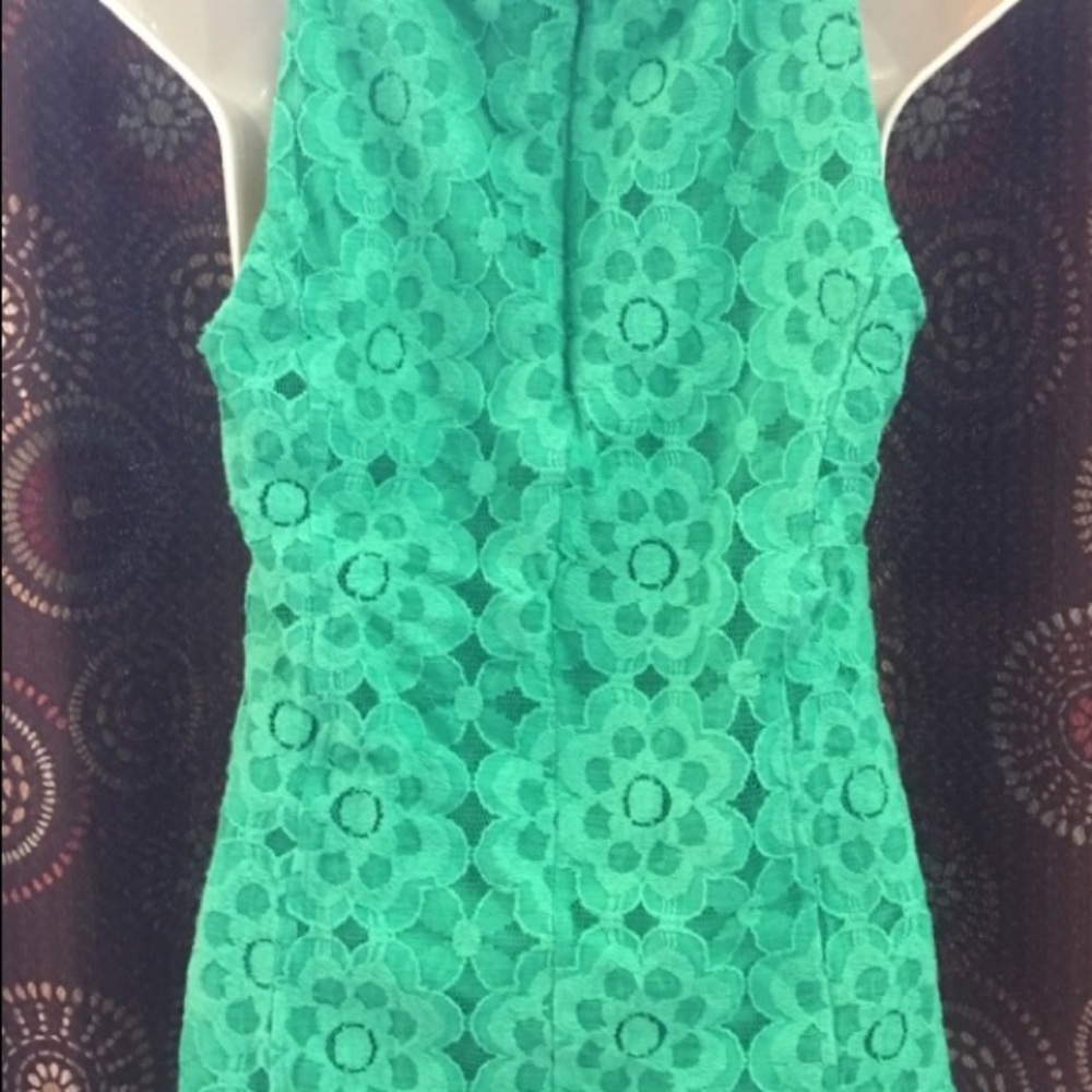 Banana Republic Size 10 Sleeveless Blouse